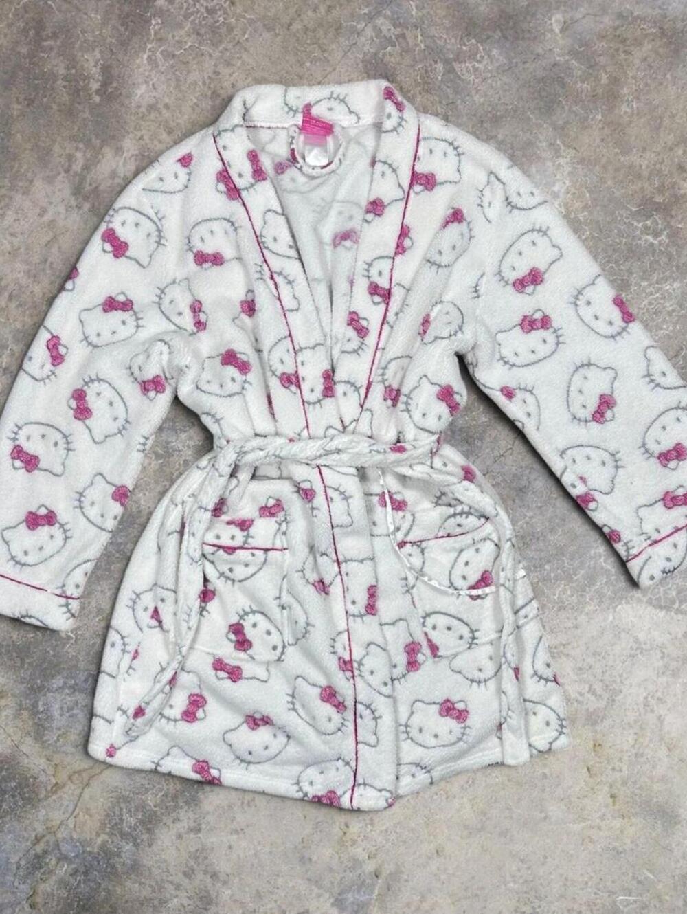 Hello Kitty Robe Sleepwear Women's Sz L/XL | Cozy | Sanrio